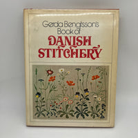 Gerda Bengtsson's Book of Danish Stitchery 1972 Hardcover Dust Jacket Very Good