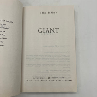 Giant (2019) Edna Ferber Trade Paperback Good