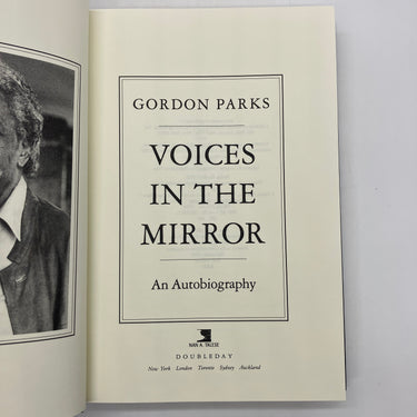 First Edition Voices in the Mirror An Autobiography 1990 Gordon Parks HC DJ Good