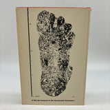 Bigfoot: Yeti Sasquatch Myth & Reality John Napier BCE Book Club Edition HC Good